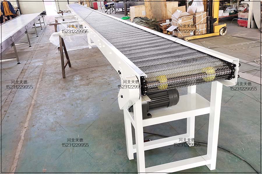 不銹鋼輸送機(jī)