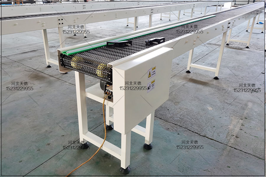 網(wǎng)帶輸送機(jī)